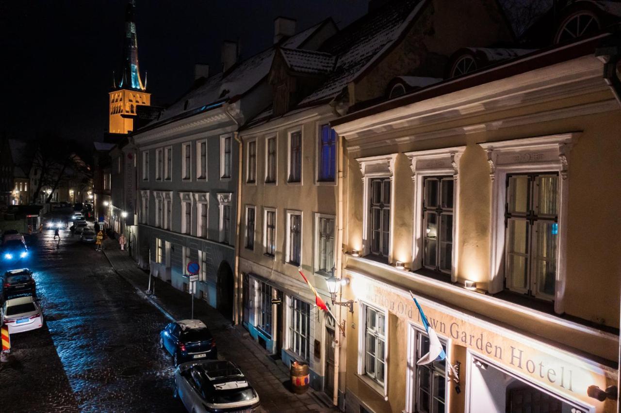 Meriton Old Town Garden Hotel Tallinn Bagian luar foto